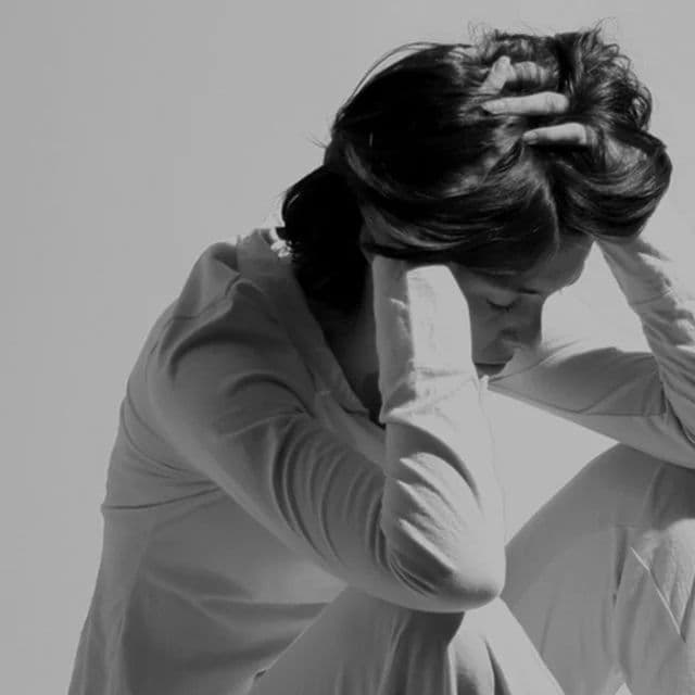 The real reason your period migraines are different